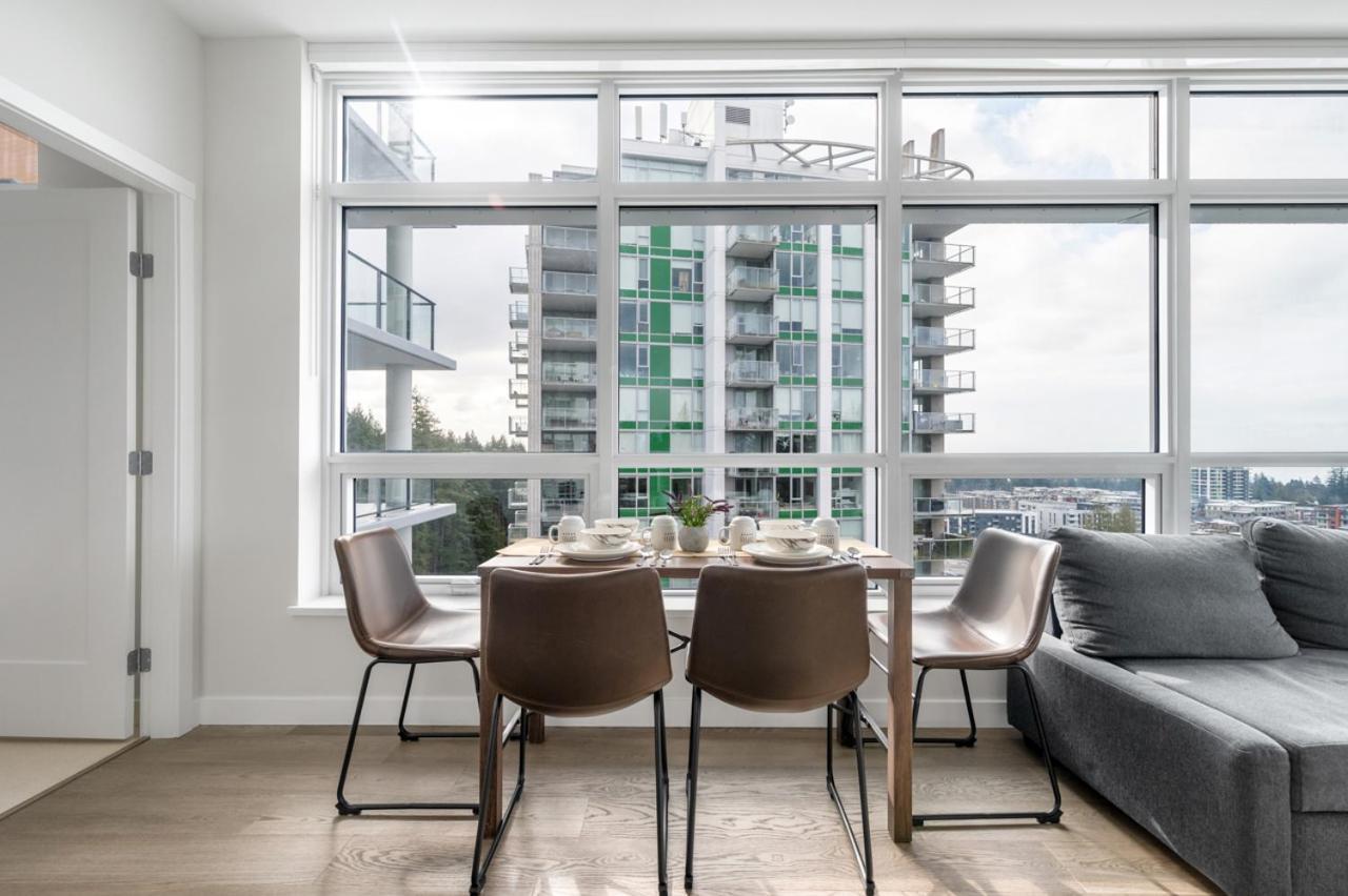 Urban Oasis: Stylish Apartment Retreat At Ubc Ванкувер Экстерьер фото